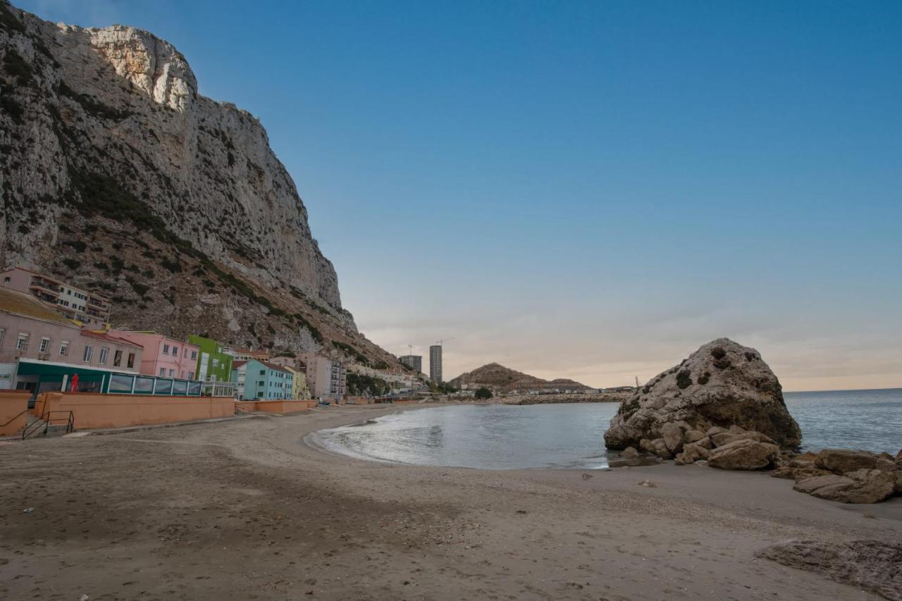 Beachfront Maisonette Gibraltar Eksteriør bilde