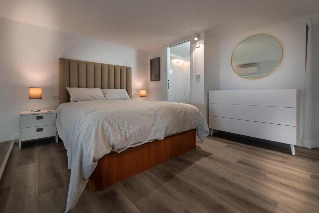 Beachfront Maisonette Gibraltar Eksteriør bilde